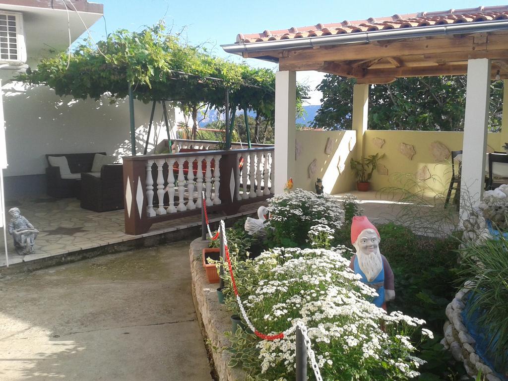 Apartment Ines Novi Vinodolski Zewnętrze zdjęcie